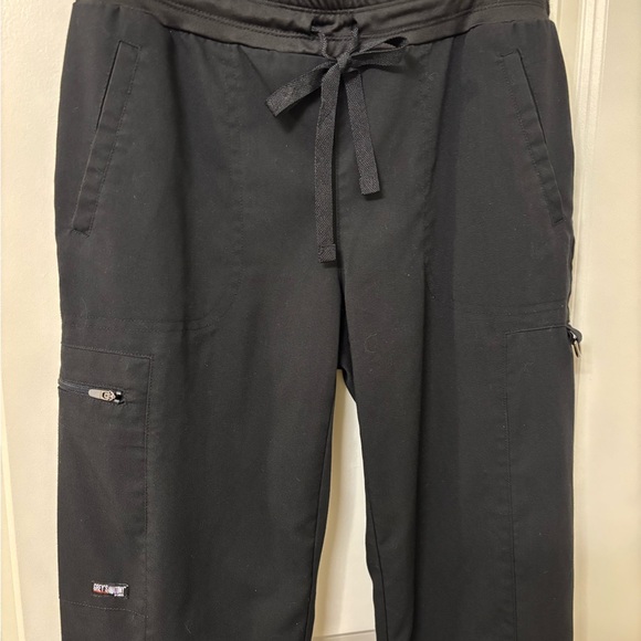 Grey’s Anatomy Black Scrub Set - Picture 3 of 11